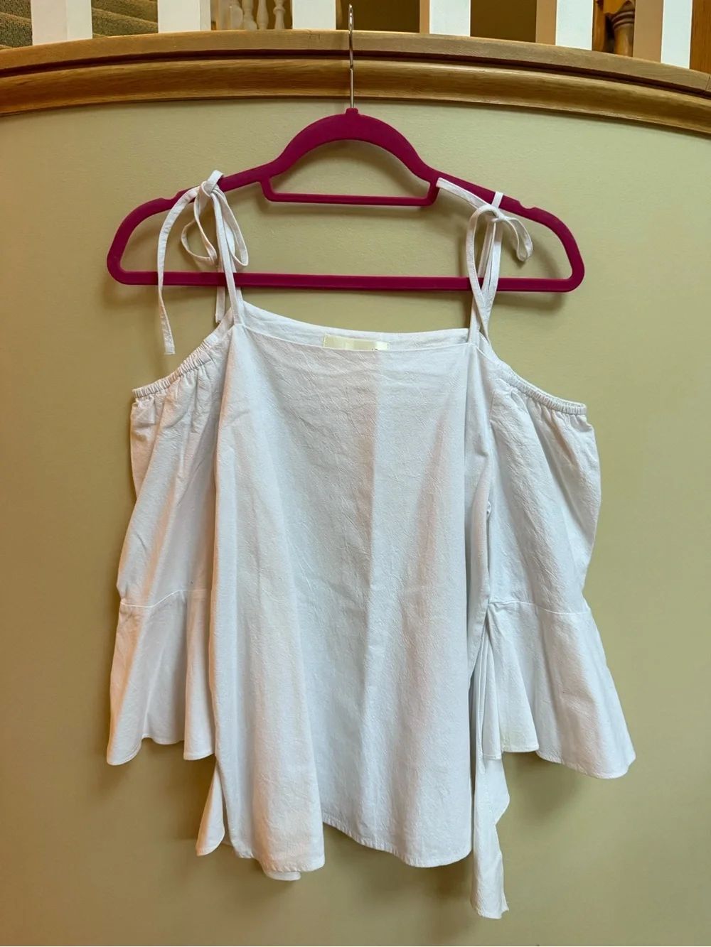 J.O.A. White Tie-Shoulder Cold-Shoulder Camisole